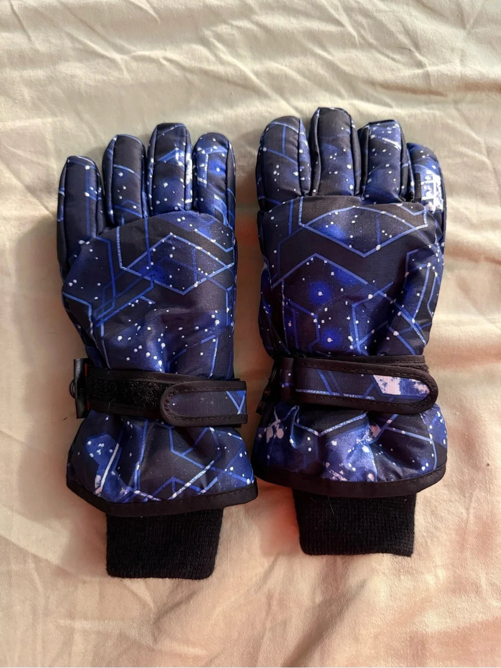 The Children's Place Navy Blue Geometric Kids Mittens